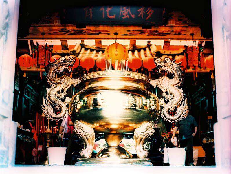 Kodak E100VS – Shot at ISO100 – Cross processed in C41 chemicals