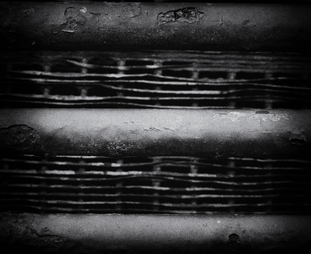 Mamiya RB67 - Bars - Ilford HP5+