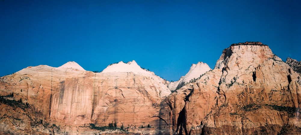 Photography: Zion NPS #01 – Shot on Kodak Vericolor III VPS 6006 (120 format)