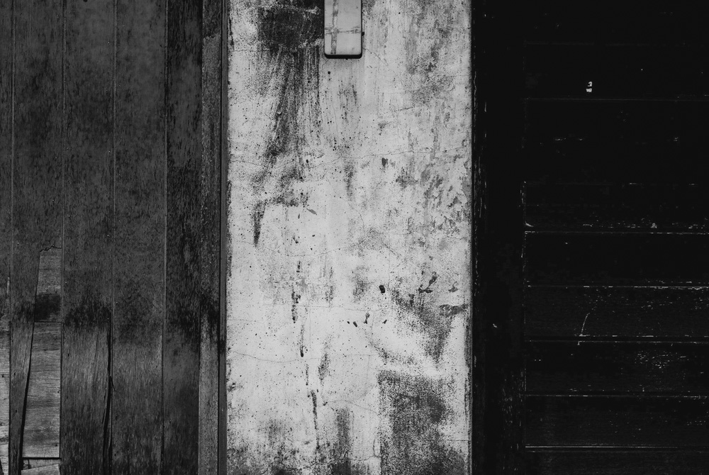 Photography: Tricolore #01 – Shot on Macophot Ortho 25 at EI 25 (35mm format)