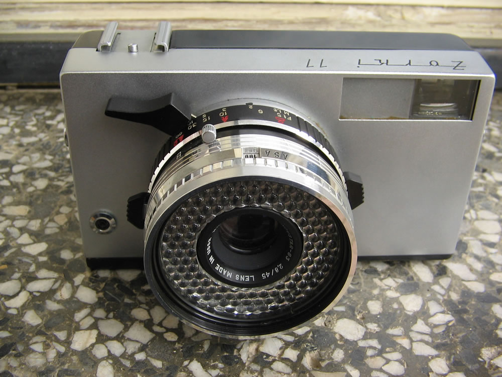 Camera review: me and my Zorki 11