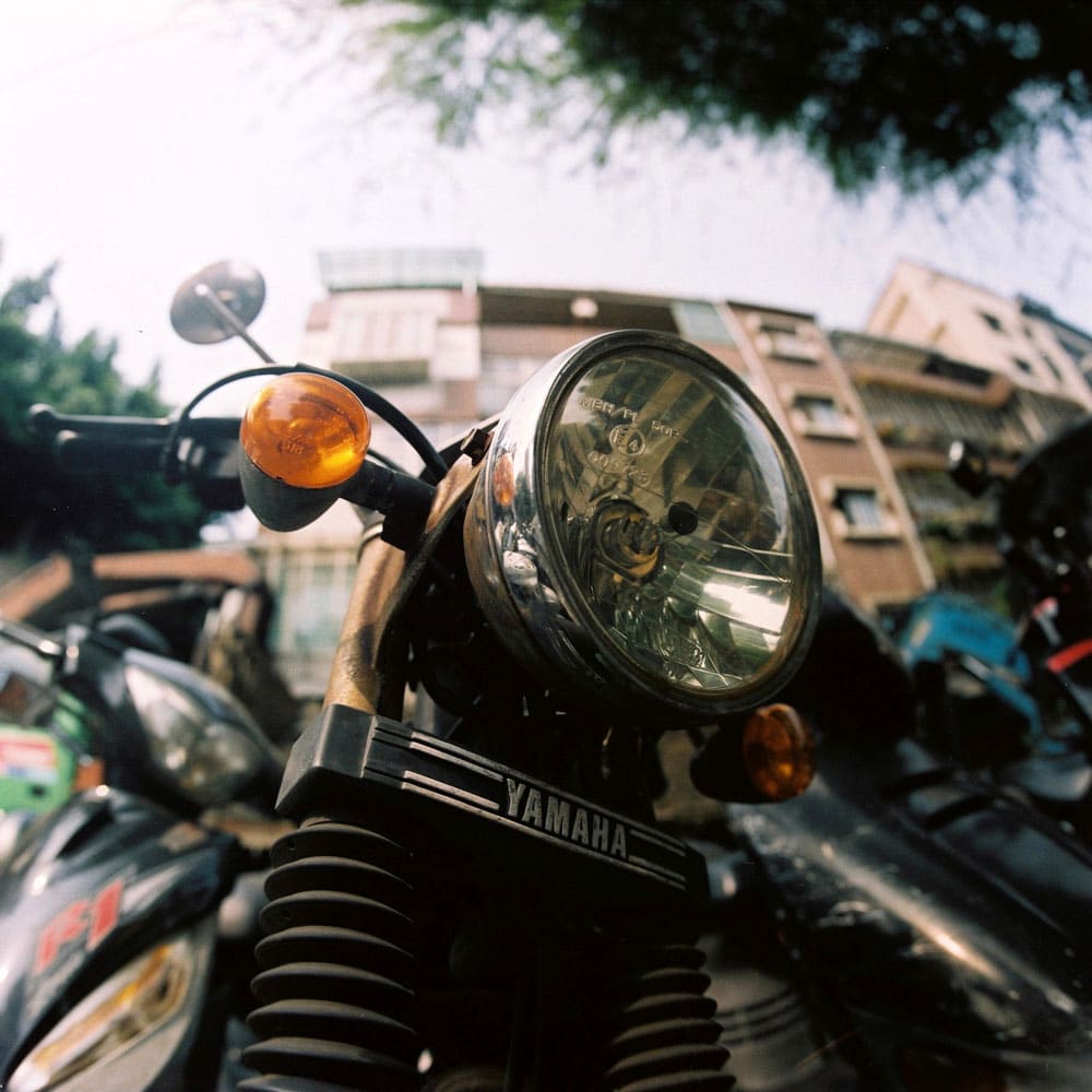 Photography: Big eye – Shot on Kodak PPN 160 at EI 100 (120 format)