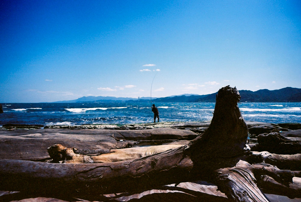 Photography: Cast off – Shot on Kodak Ektar 100 at EI 100 (35mm format)