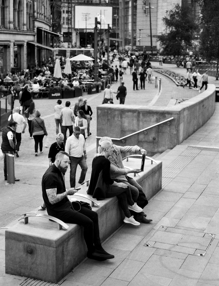 5 Frames… With ILFORD FP4 PLUS (EI 125 / 35mm format / Leica M2)