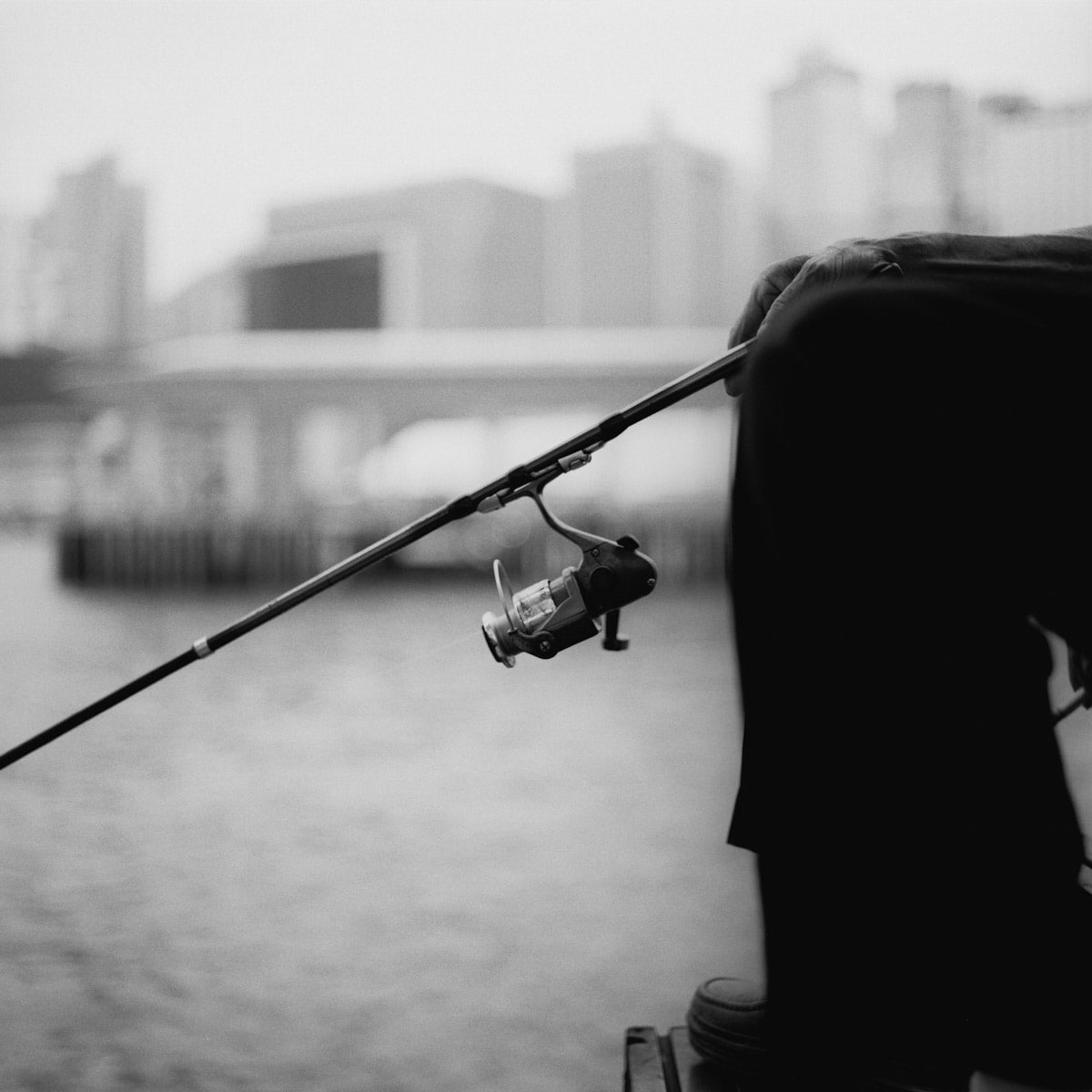Photography: My pond has no fish – Shot on ILFORD FP4 PLUS at EI 400 (120 format)