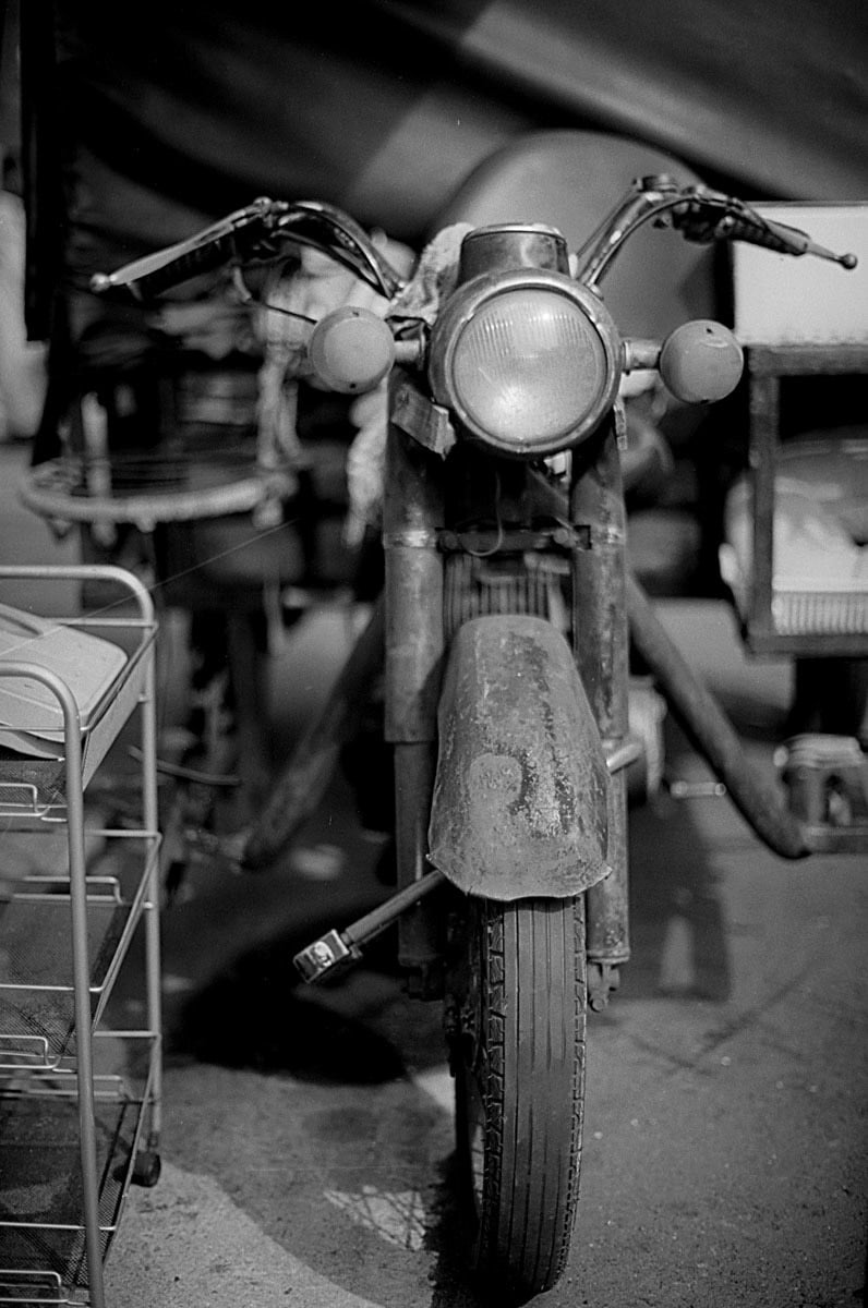 Photography: Old timer – Shot on Efke KB25 at EI 25 (35mm format)