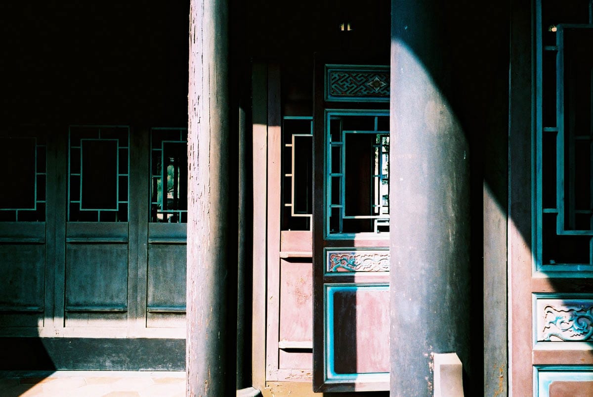 Photography: Kodak EKTACHROME E100 comparison #03: EI 100, EI 200 and EI 100 XPRO (35mm format)