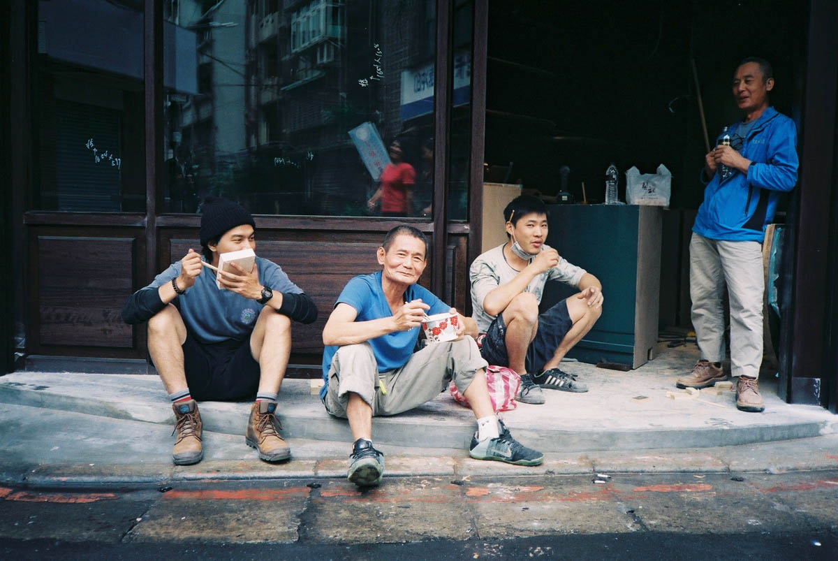 Photography: Lunch – Shot on Kodak ColorPlus 200 at EI 200