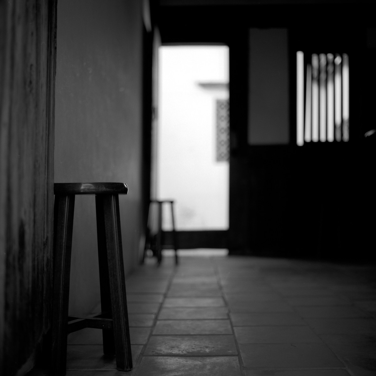 Photography: Front and back – Shot on Fujifilm NEOPAN 100 ACROS II at EI 100 (120 Format)