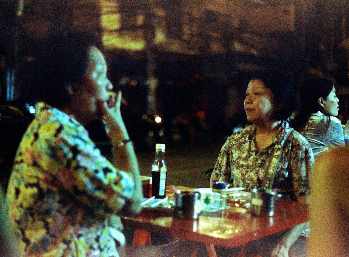 5 Frames With... CineStill 800 Tungsten (35mm : EI 1250 : Yashica FX-3 Super 2000) - by Francesco Carloni