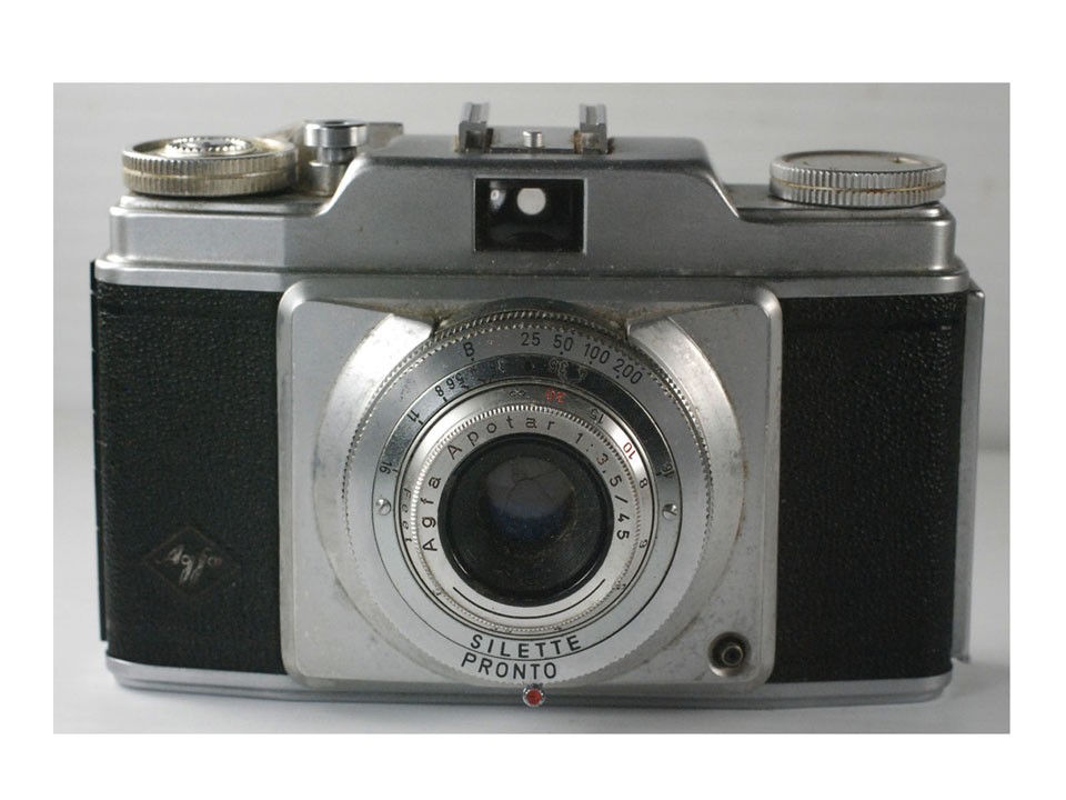 5 Frames… With Agfa Vista Plus 200 (EI 200 / 35mm format / Agfa Silette)