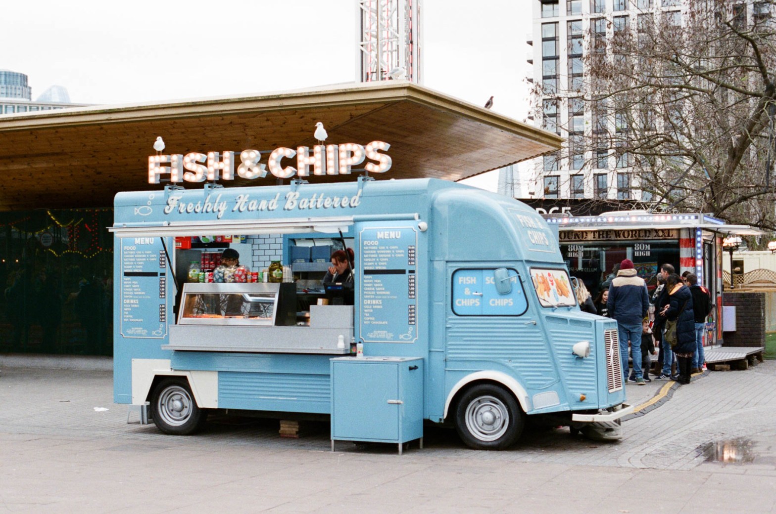 5 Frames With... Fujifilm Fujicolor Pro 400H (EI 400 / 35mm format / Canon EOS 1000FN) - by Adam Smith