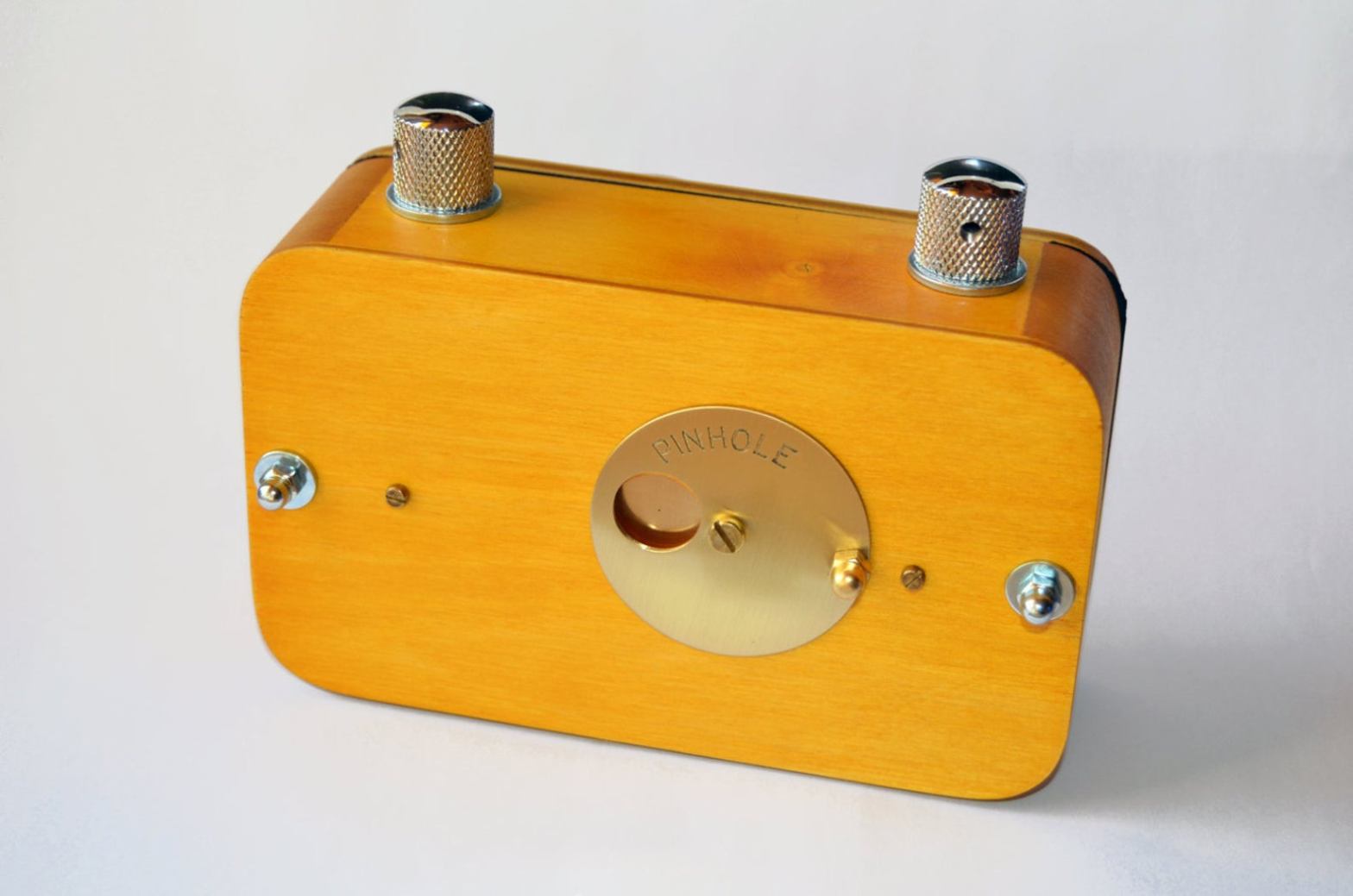 5 Frames… With ILFORD PAN F PLUS (EI 50 / 120 format / Vermeer 6×6 Pinhole)