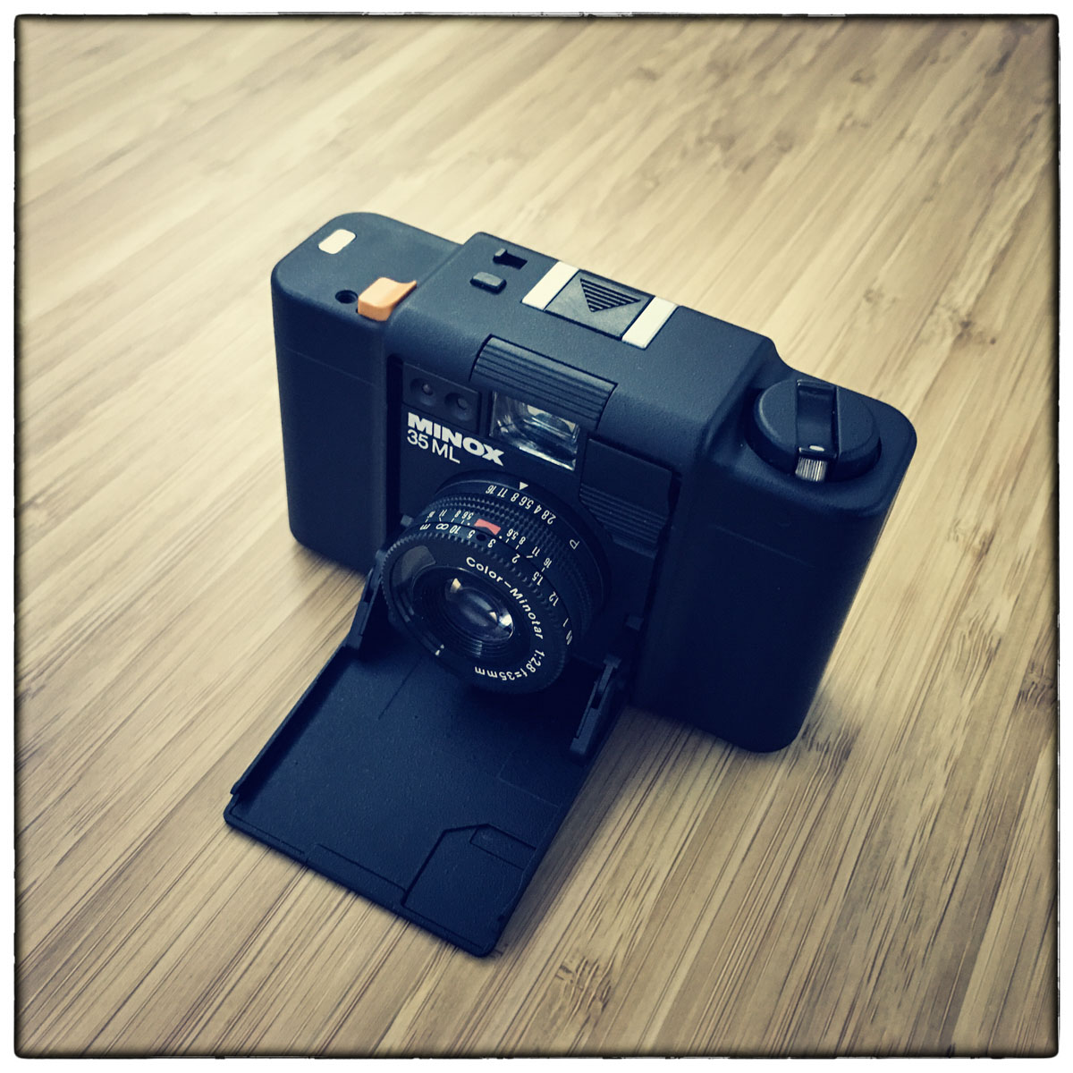 5 Frames… Of Kodak T-MAX 400 on a refurbished Minox 35 ML (35mm format / EI 800)