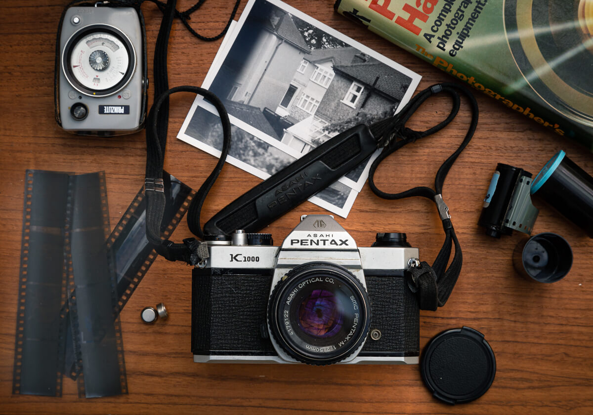 5 Frames… From 1979 on original ILFORD FP4 (35mm format / EI 125 / Pentax K1000)