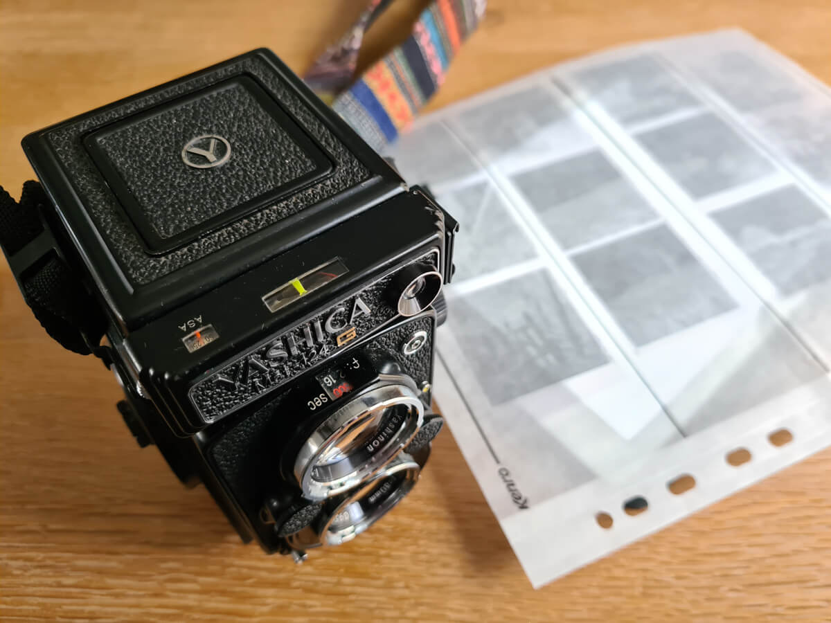 5 Frames… Of ILFORD PAN F PLUS with a little help from Ordnance Survey (120 Format / EI 50 / Yashica Mat-124G)