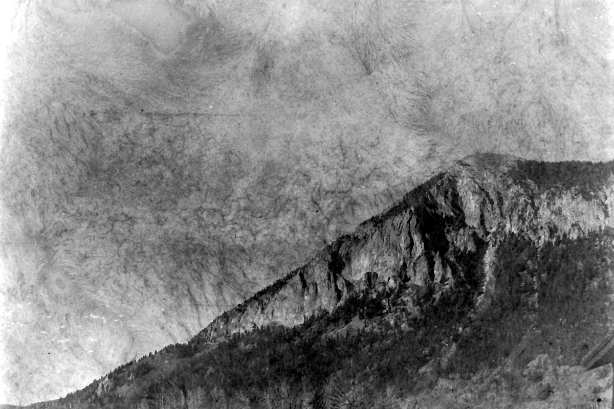 5 Frames… On 30-ish year old Svema FN 64 (35mm Format / EI 64 / Nikkormat FTN + Nikkor-H 50mm f/2 Non-AI)