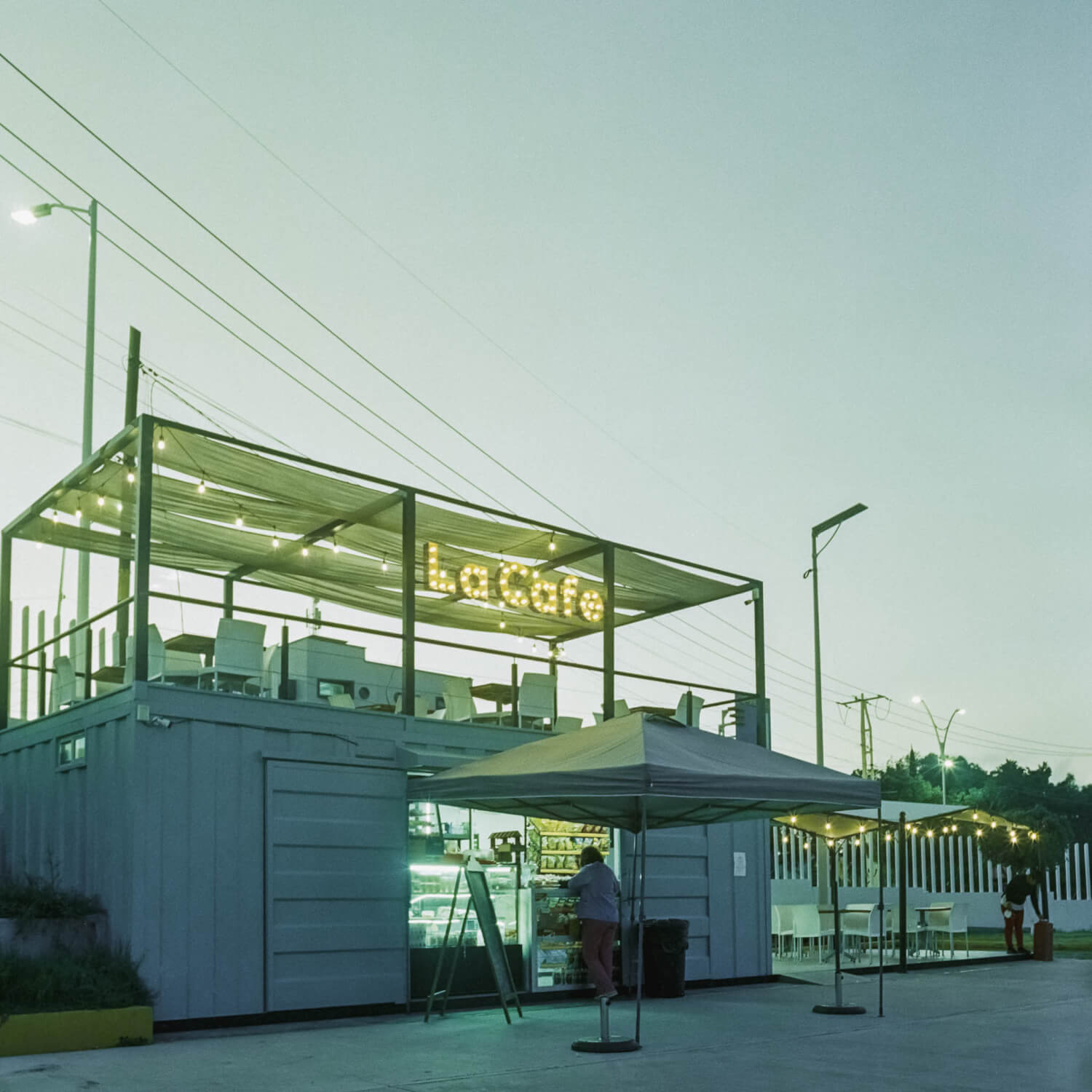 5 Frames… Of Querétaro at dawn on Kodak VISION3 500T 5219 and a Hasselblad 503CX  (120 Format / EI 500 / Distagon C 50mm f/4)