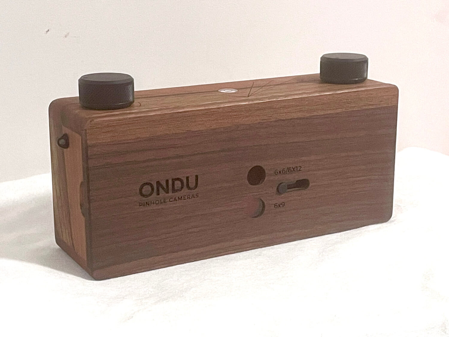 6 Frames… Of morning pinholes on an ONDU 6×12 Multiformat and Rollei Superpan 200